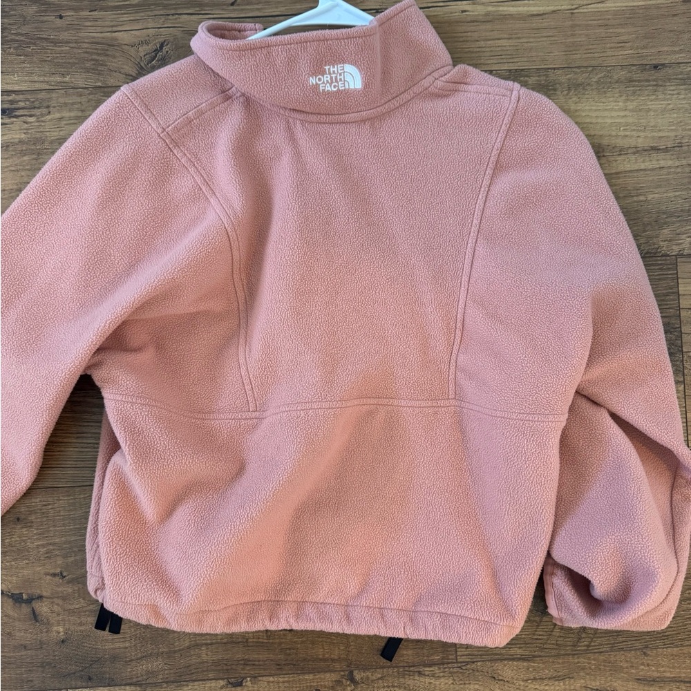 The North Face Women's Pinkish Coral Fleece Jacket - Picture 4 of 4